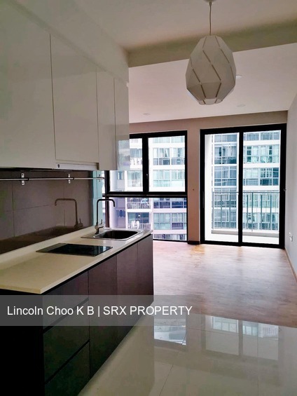 Esparina Residences (D19), Condominium #221044851